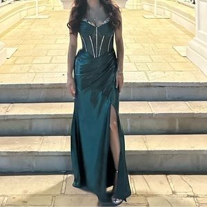 Emerald Green Satin Embellished Corset Evening Dress